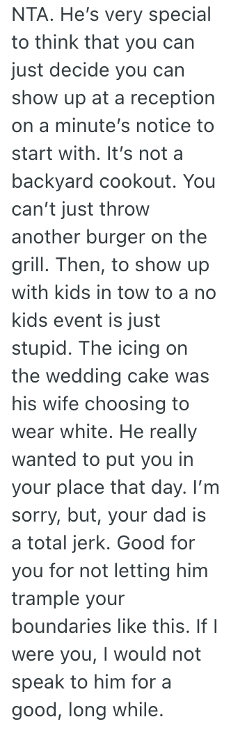 Screenshot 2025 07 11 at 11.18.37 AM Her Dad Showed Up At Her Wedding When He Said He Wasnt Going To, So She Kicked Him Out